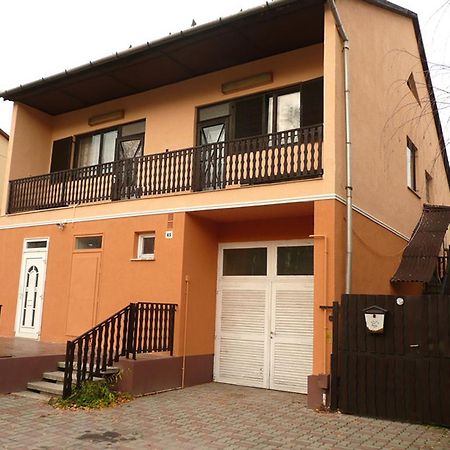 Orchidea Apartman تاتا المظهر الخارجي الصورة