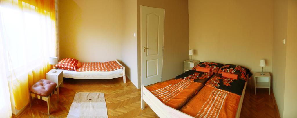 Orchidea Apartman تاتا الغرفة الصورة