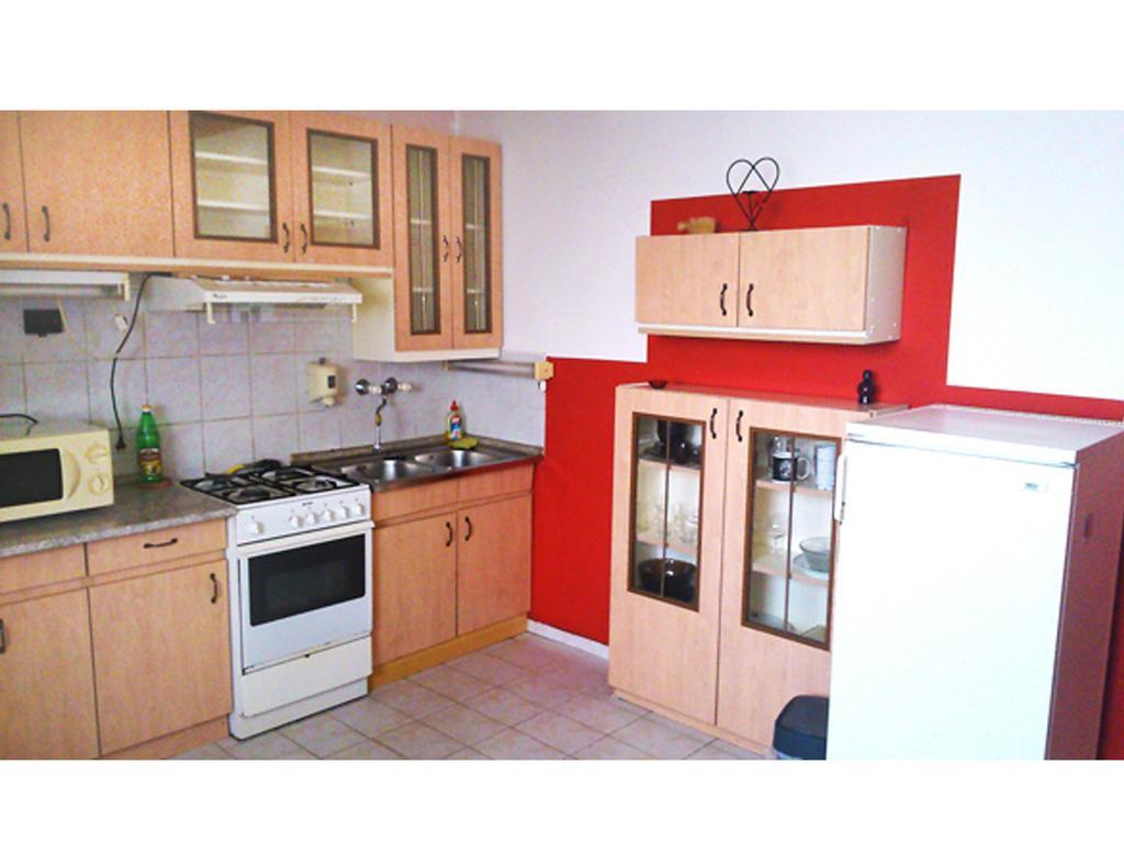 Orchidea Apartman تاتا الغرفة الصورة